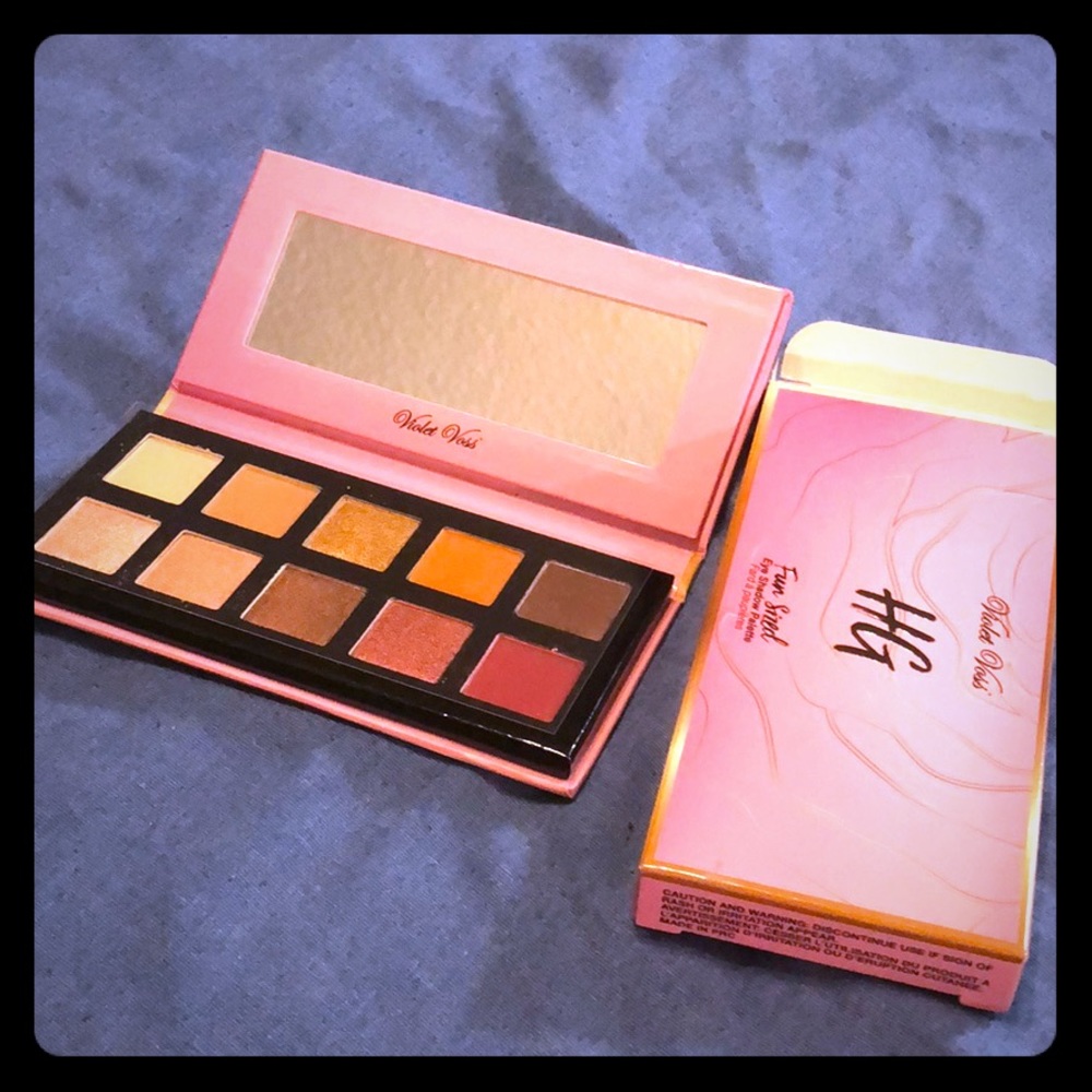 VioletVoss HG eyeshadow palette